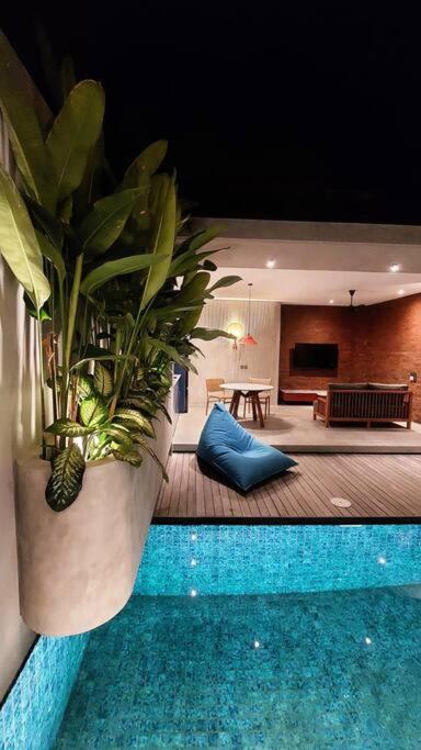 Akhila 1 - 1 Bedroom Modern Tropical Villa At The Heart Of Seminyak Zewnętrze zdjęcie